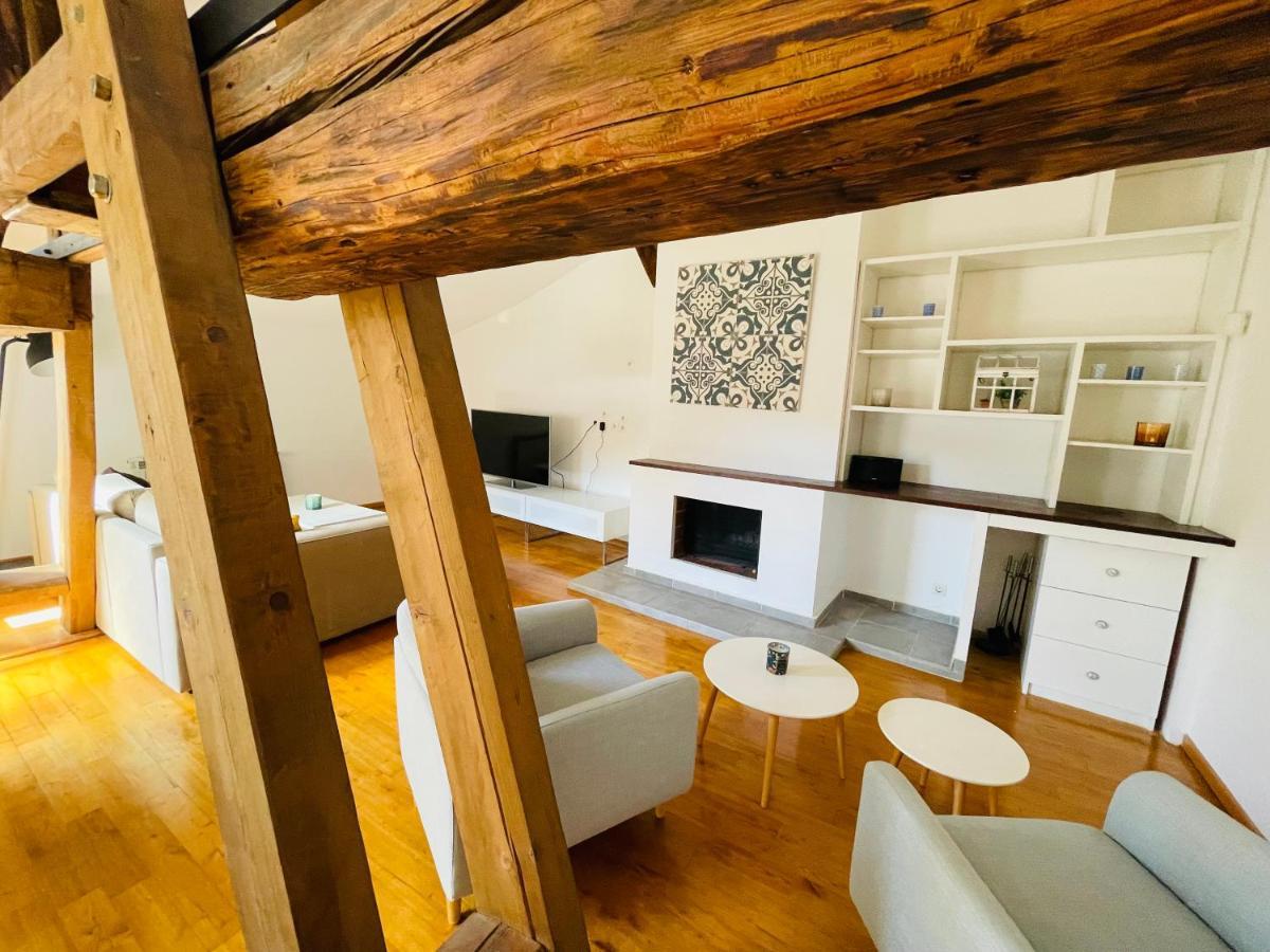 Apartamento Le Confidentiel - Terrasse Et Garage Prive Nimes Exterior foto